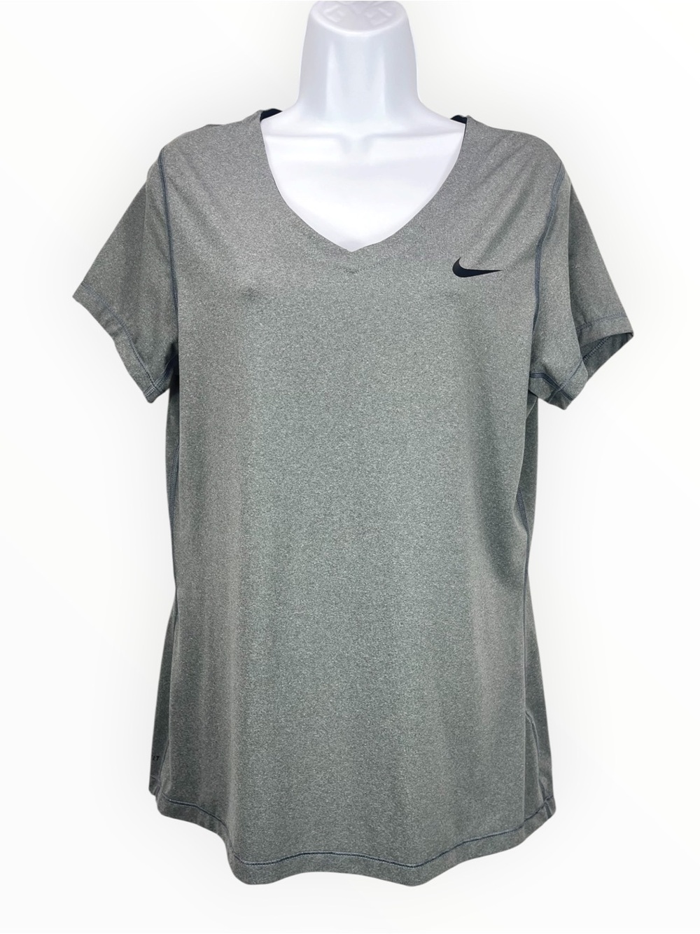Nike Pro Women’s XL Dri-FIT V Neck Gray Short Sleeve Athletic Workout Top